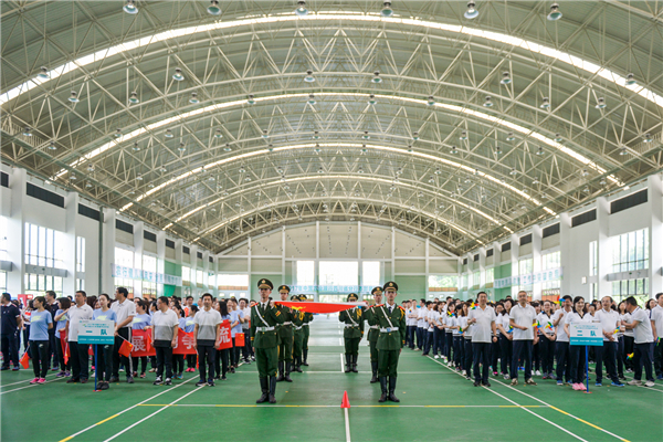 2017年中国农业银行四川省分行本部趣味运动会